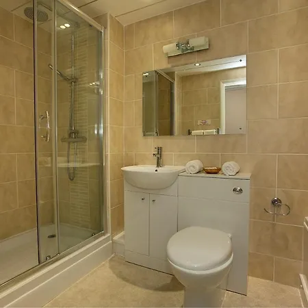 Barrowfield 3* New Quay